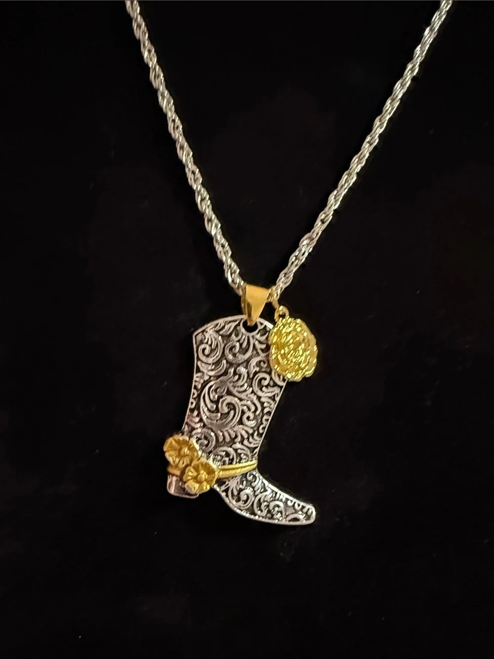 New Women’s 11.5” Two-Tone Floral Cowboy Boot Pendant Necklace